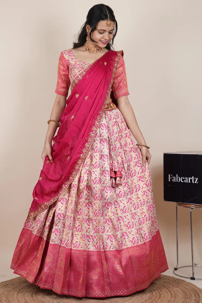 దక్షిణ భారత పండుగ సాంప్రదాయ హాఫ్ చీర (ఛవి) 