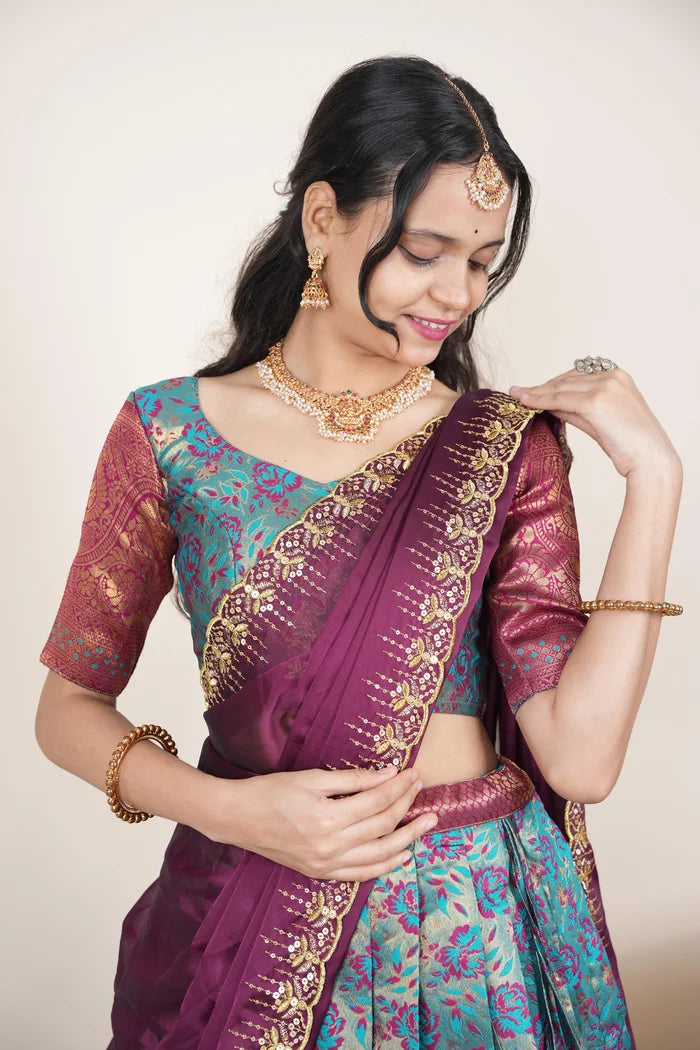 దక్షిణ భారత పండుగ సాంప్రదాయ హాఫ్ చీర (ఛవి) 