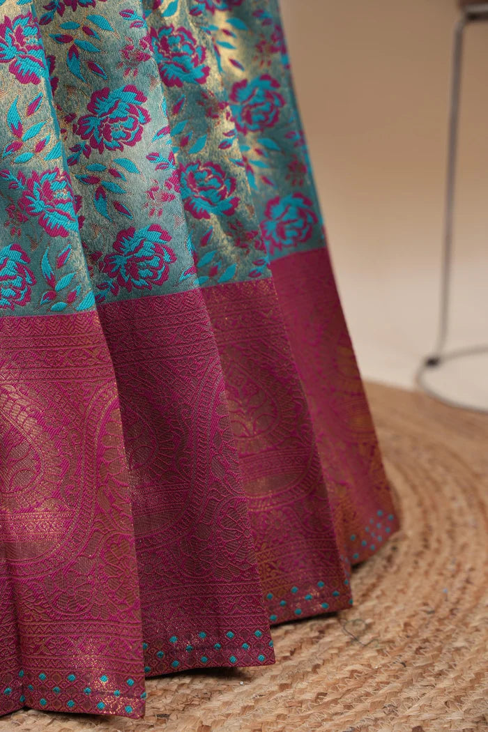 దక్షిణ భారత పండుగ సాంప్రదాయ హాఫ్ చీర (ఛవి) 