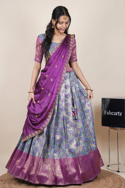 దక్షిణ భారత పండుగ సాంప్రదాయ హాఫ్ చీర (ఛవి) 