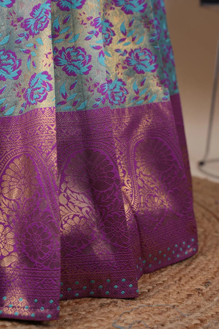 దక్షిణ భారత పండుగ సాంప్రదాయ హాఫ్ చీర (ఛవి) 