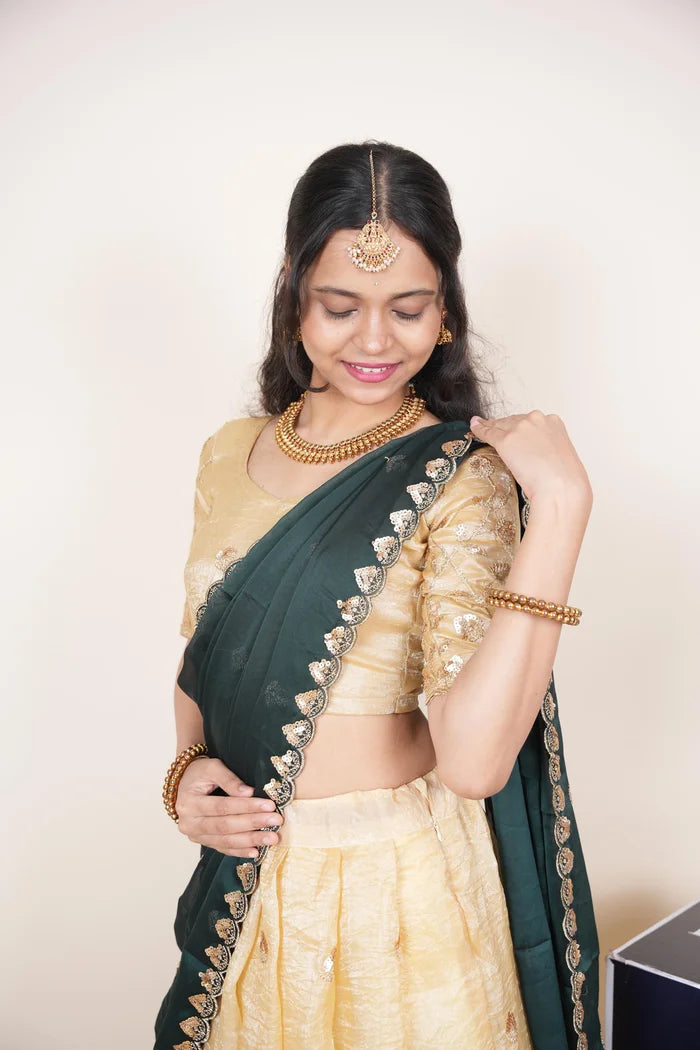 దక్షిణ భారత పండుగ సాంప్రదాయ హాఫ్ చీర (ఛవి) 