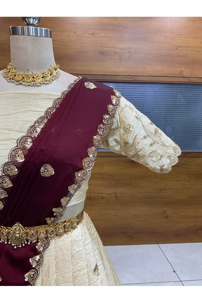 దక్షిణ భారత పండుగ సాంప్రదాయ హాఫ్ చీర (ఛవి) 