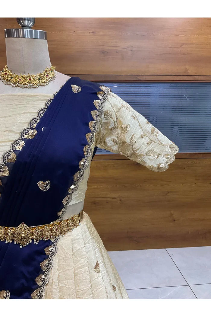 దక్షిణ భారత పండుగ సాంప్రదాయ హాఫ్ చీర (ఛవి) 