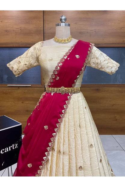 దక్షిణ భారత పండుగ సాంప్రదాయ హాఫ్ చీర (ఛవి) 