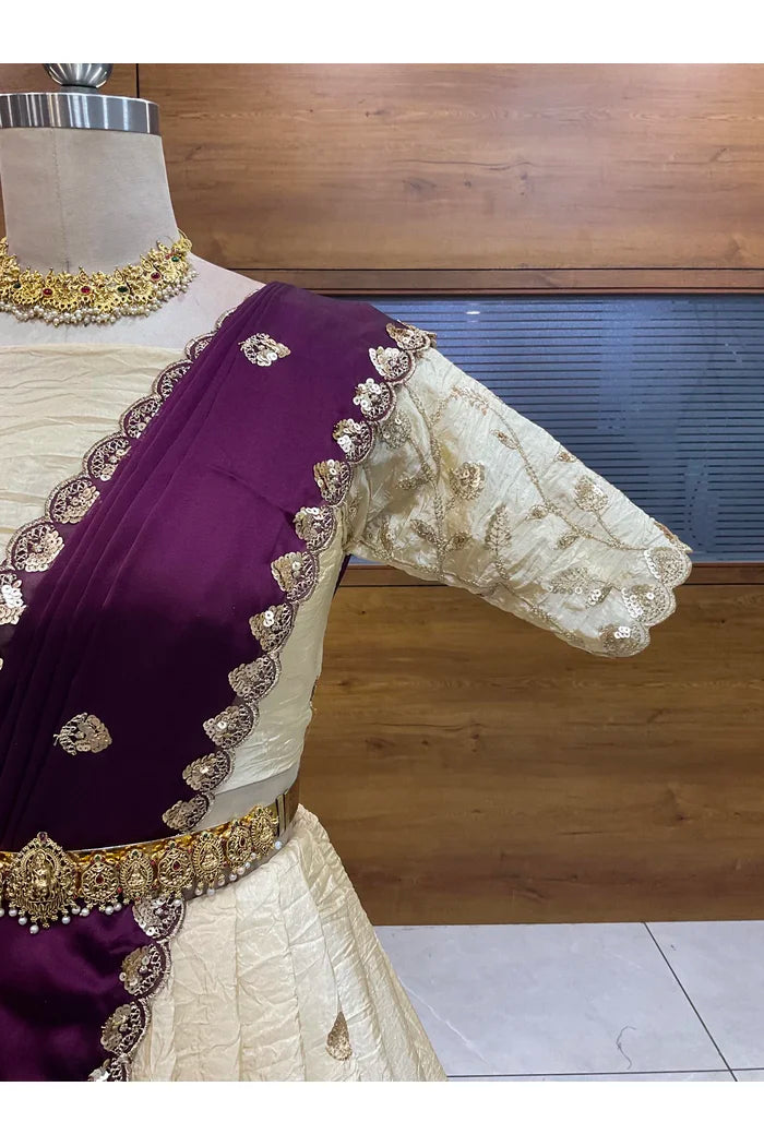 దక్షిణ భారత పండుగ సాంప్రదాయ హాఫ్ చీర (ఛవి) 