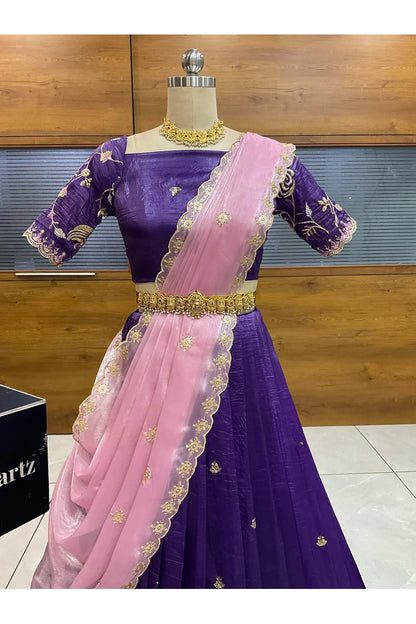 దక్షిణ భారత పండుగ సాంప్రదాయ హాఫ్ చీర (ఛవి) 