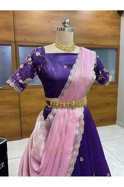 దక్షిణ భారత పండుగ సాంప్రదాయ హాఫ్ చీర (ఛవి) 