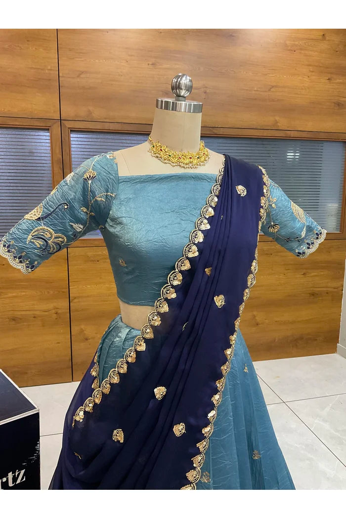 దక్షిణ భారత పండుగ సాంప్రదాయ హాఫ్ చీర (ఛవి) 