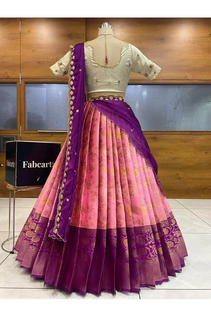 దక్షిణ భారత పండుగ సాంప్రదాయ హాఫ్ చీర (ఛవి) 