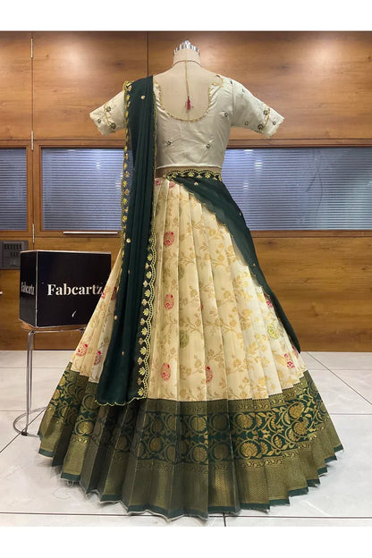 దక్షిణ భారత పండుగ సాంప్రదాయ హాఫ్ చీర (ఛవి) 