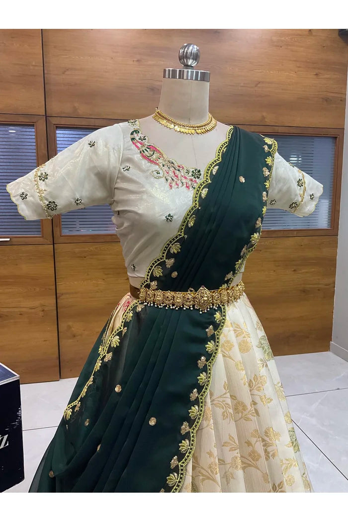 దక్షిణ భారత పండుగ సాంప్రదాయ హాఫ్ చీర (ఛవి) 