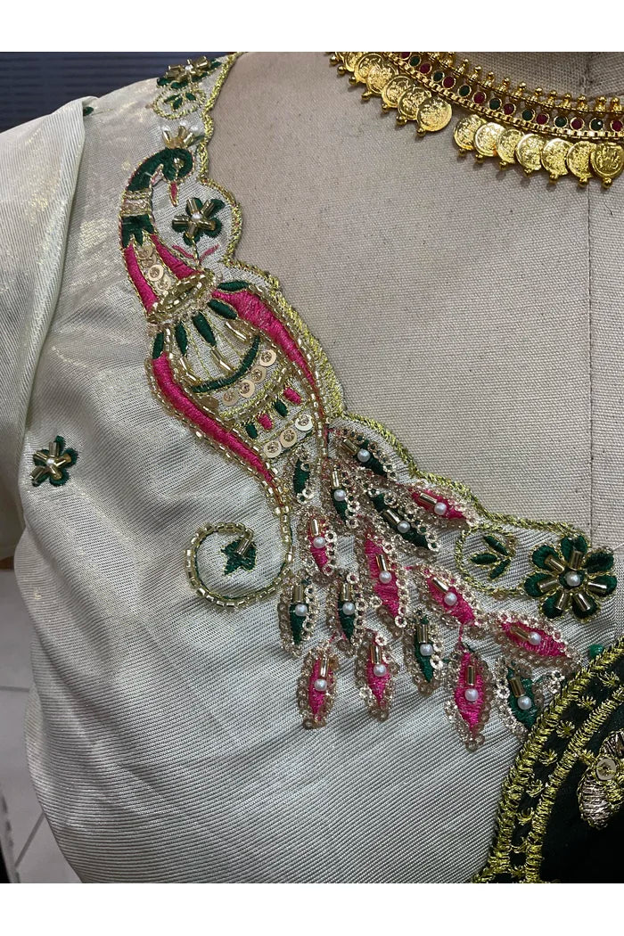 దక్షిణ భారత పండుగ సాంప్రదాయ హాఫ్ చీర (ఛవి) 