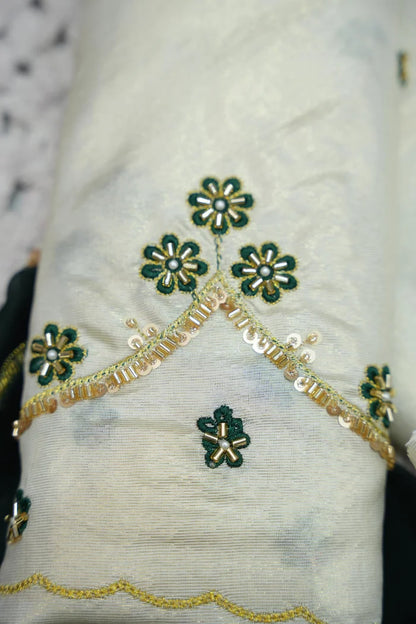 దక్షిణ భారత పండుగ సాంప్రదాయ హాఫ్ చీర (ఛవి) 