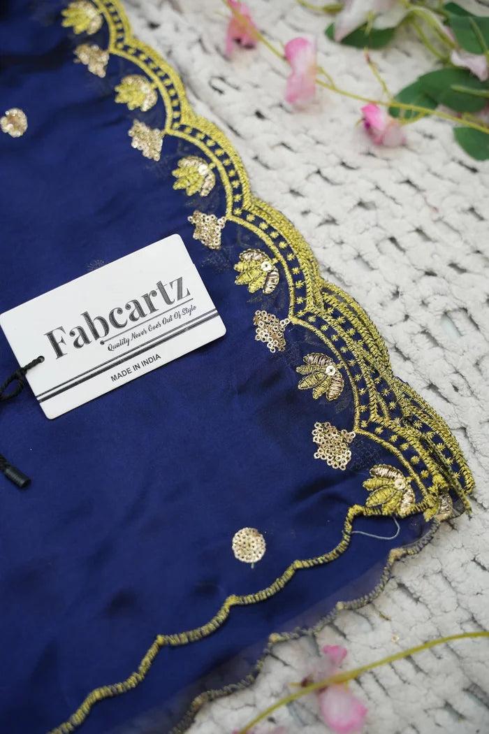 దక్షిణ భారత పండుగ సాంప్రదాయ హాఫ్ చీర (ఛవి) 