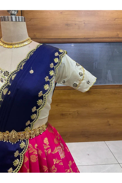 దక్షిణ భారత పండుగ సాంప్రదాయ హాఫ్ చీర (ఛవి) 