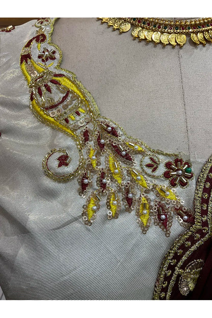 దక్షిణ భారత పండుగ సాంప్రదాయ హాఫ్ చీర (ఛవి) 