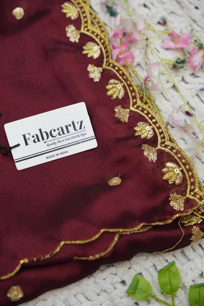 దక్షిణ భారత పండుగ సాంప్రదాయ హాఫ్ చీర (ఛవి) 