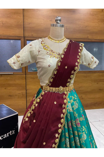 దక్షిణ భారత పండుగ సాంప్రదాయ హాఫ్ చీర (ఛవి) 