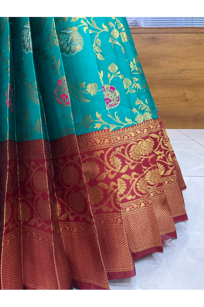 దక్షిణ భారత పండుగ సాంప్రదాయ హాఫ్ చీర (ఛవి) 