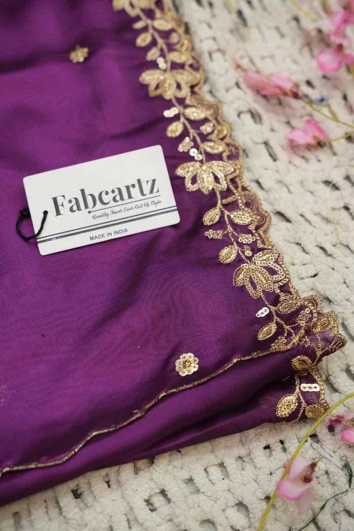 దక్షిణ భారత పండుగ సాంప్రదాయ హాఫ్ చీర (ఛవి) 