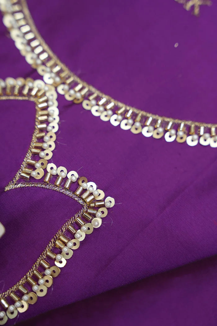 దక్షిణ భారత పండుగ సాంప్రదాయ హాఫ్ చీర (ఛవి) 