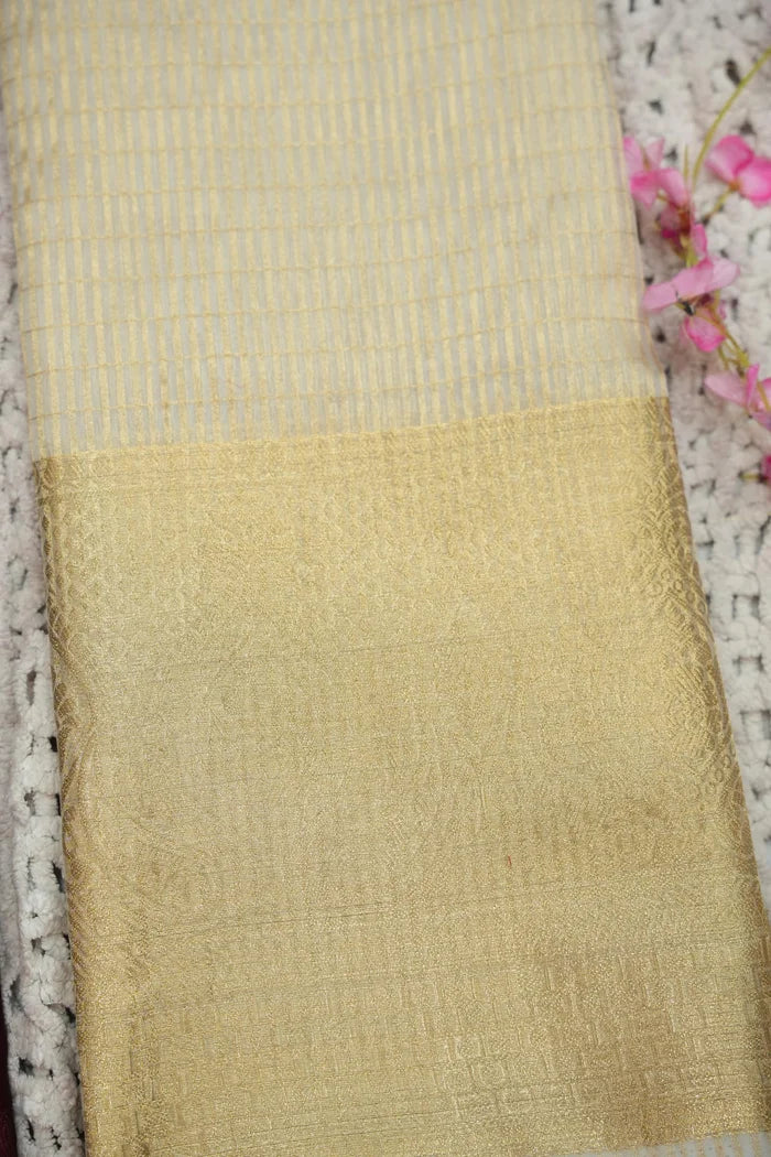 దక్షిణ భారత పండుగ సాంప్రదాయ హాఫ్ చీర (ఛవి) 