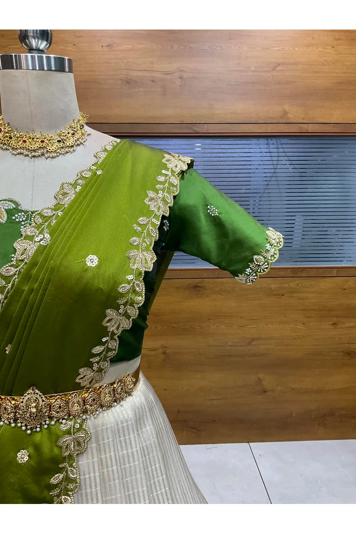 దక్షిణ భారత పండుగ సాంప్రదాయ హాఫ్ చీర (ఛవి) 