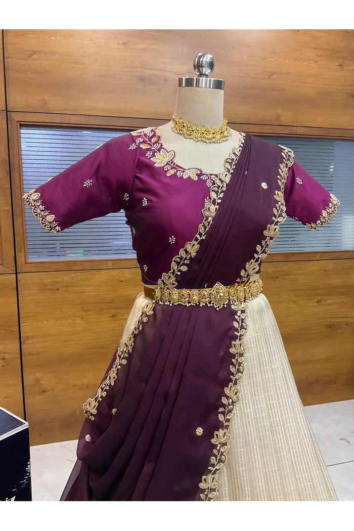 దక్షిణ భారత పండుగ సాంప్రదాయ హాఫ్ చీర (ఛవి) 