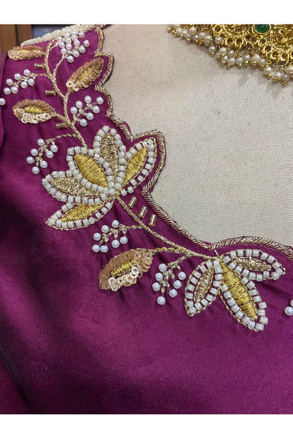 దక్షిణ భారత పండుగ సాంప్రదాయ హాఫ్ చీర (ఛవి) 