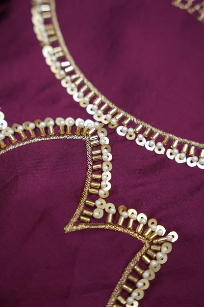 దక్షిణ భారత పండుగ సాంప్రదాయ హాఫ్ చీర (ఛవి) 