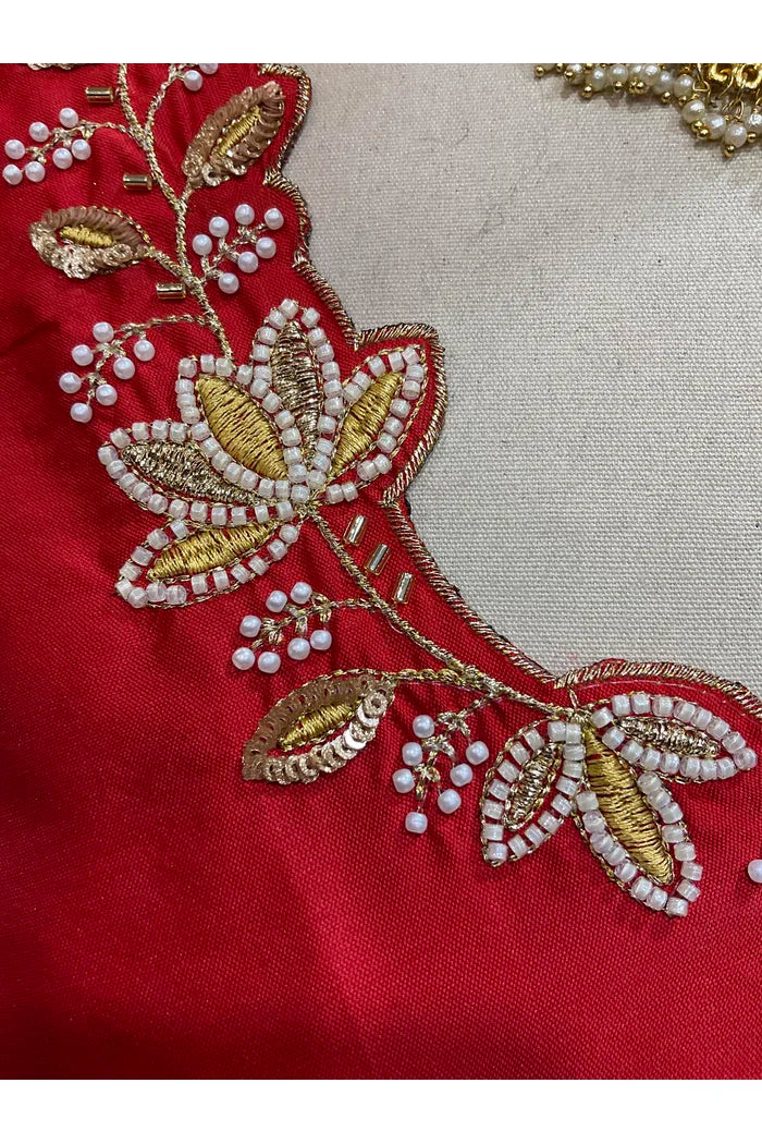 దక్షిణ భారత పండుగ సాంప్రదాయ హాఫ్ చీర (ఛవి) 