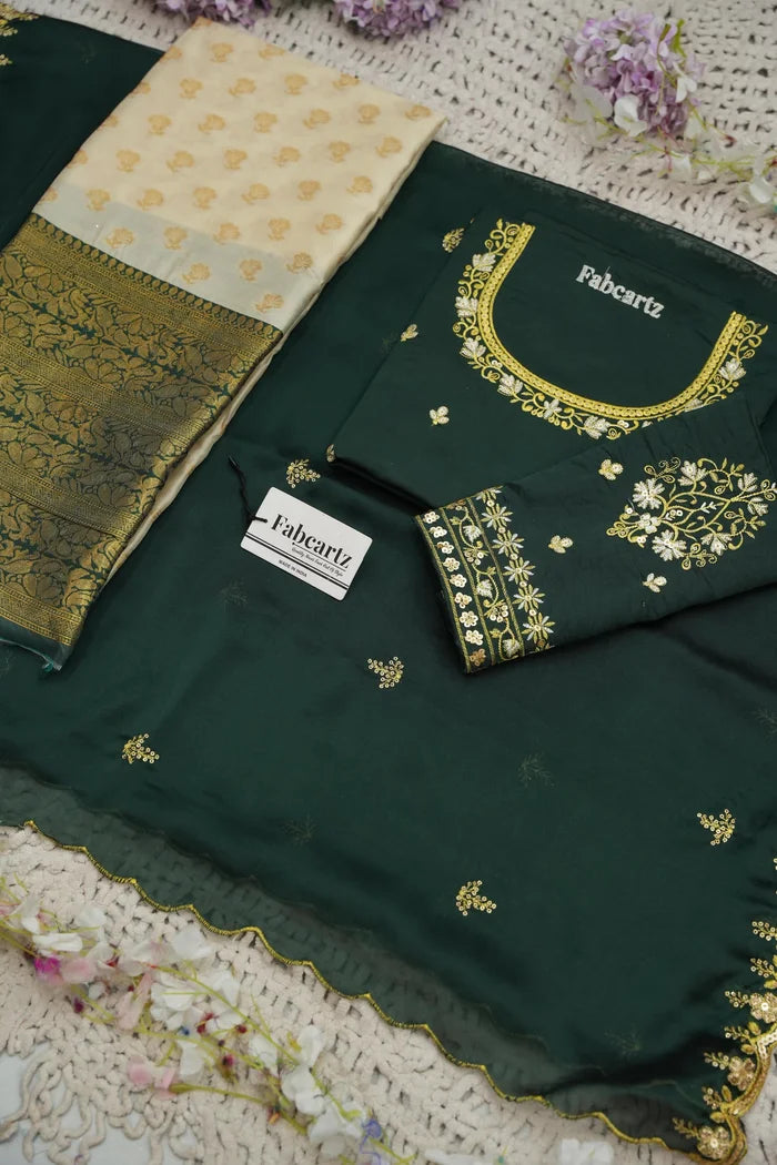 దక్షిణ భారత పండుగ సాంప్రదాయ హాఫ్ చీర (ఛవి) 