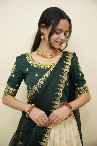 దక్షిణ భారత పండుగ సాంప్రదాయ హాఫ్ చీర (ఛవి) 