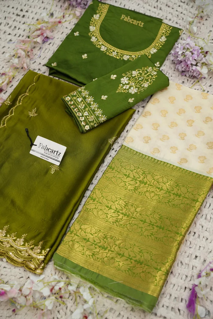 దక్షిణ భారత పండుగ సాంప్రదాయ హాఫ్ చీర (ఛవి) 