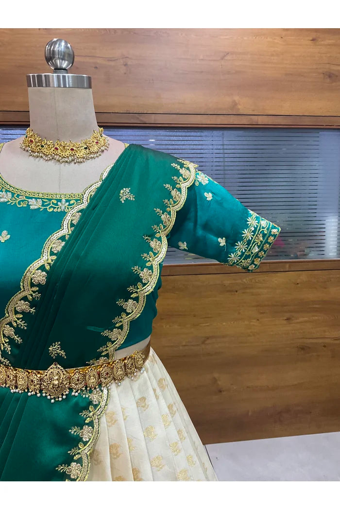 దక్షిణ భారత పండుగ సాంప్రదాయ హాఫ్ చీర (ఛవి) 