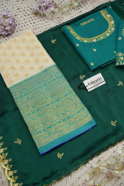 దక్షిణ భారత పండుగ సాంప్రదాయ హాఫ్ చీర (ఛవి) 