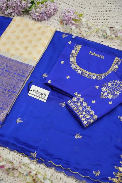 దక్షిణ భారత పండుగ సాంప్రదాయ హాఫ్ చీర (ఛవి) 