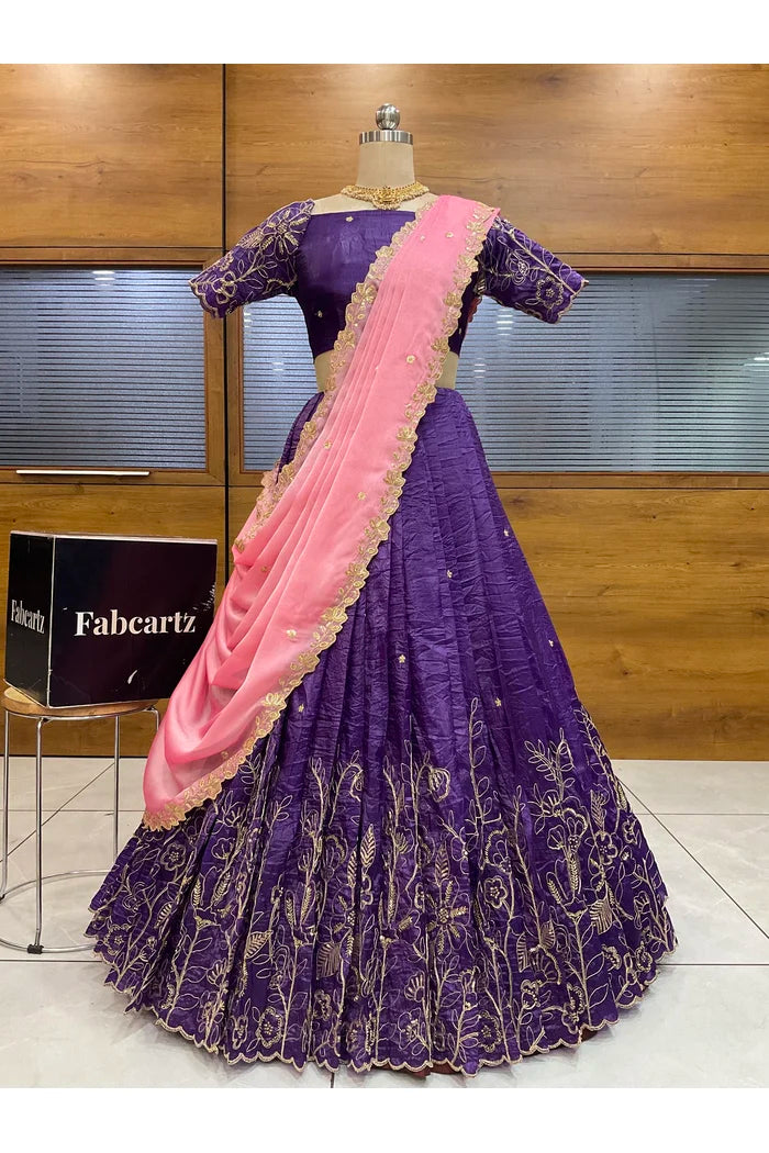 దక్షిణ భారత పండుగ సాంప్రదాయ హాఫ్ చీర (ఛవి) 