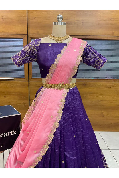 దక్షిణ భారత పండుగ సాంప్రదాయ హాఫ్ చీర (ఛవి) 