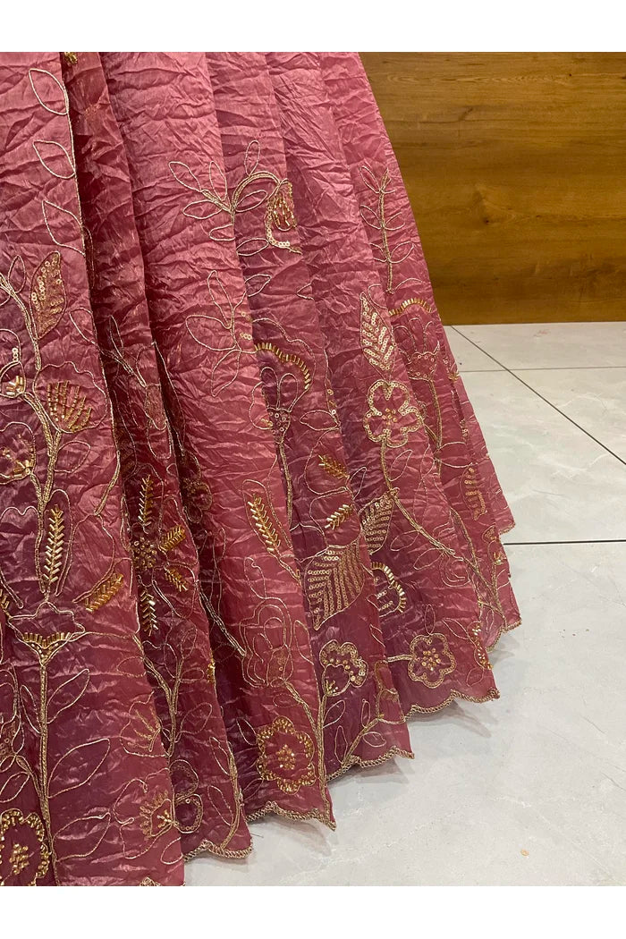 దక్షిణ భారత పండుగ సాంప్రదాయ హాఫ్ చీర (ఛవి) 