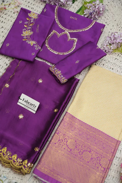 దక్షిణ భారత పండుగ సాంప్రదాయ హాఫ్ చీర (ఛవి) 