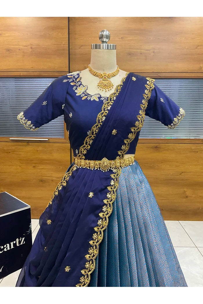 దక్షిణ భారత పండుగ సాంప్రదాయ హాఫ్ చీర (ఛవి) 