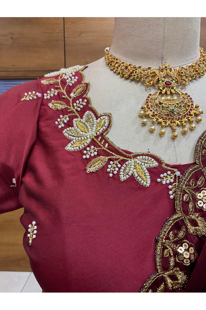 దక్షిణ భారత పండుగ సాంప్రదాయ హాఫ్ చీర (ఛవి) 