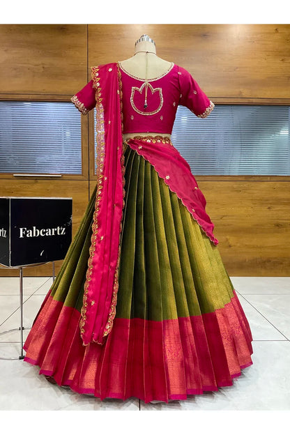 దక్షిణ భారత పండుగ సాంప్రదాయ హాఫ్ చీర (ఛవి) 