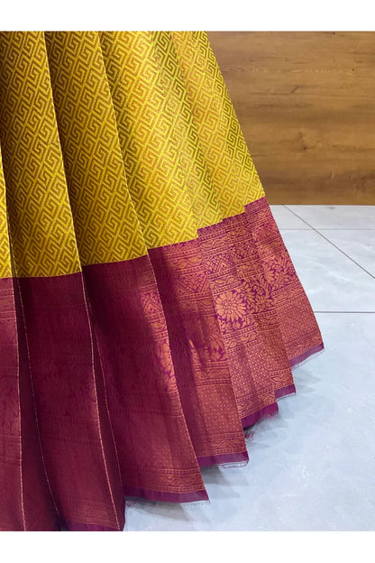 దక్షిణ భారత పండుగ సాంప్రదాయ హాఫ్ చీర (ఛవి) 