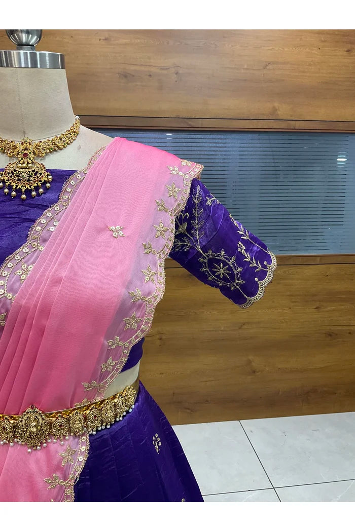 దక్షిణ భారత పండుగ సాంప్రదాయ హాఫ్ చీర (ఛవి) 