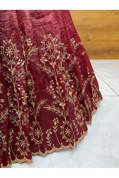 దక్షిణ భారత పండుగ సాంప్రదాయ హాఫ్ చీర (ఛవి) 