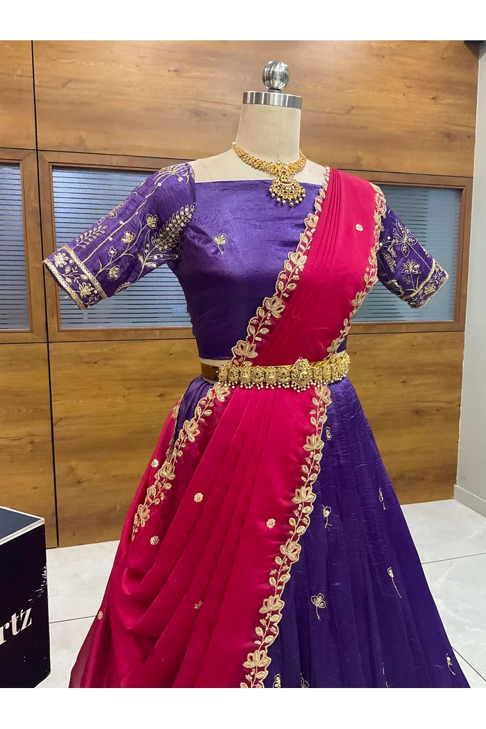 దక్షిణ భారత పండుగ సాంప్రదాయ హాఫ్ చీర (ఛవి) 