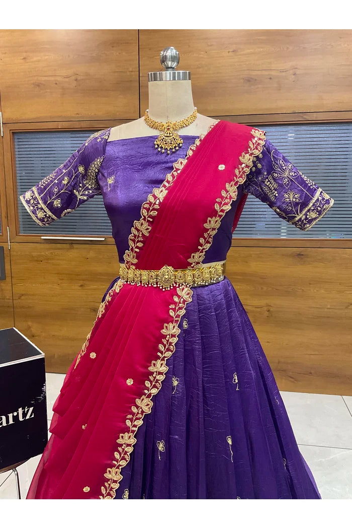 దక్షిణ భారత పండుగ సాంప్రదాయ హాఫ్ చీర (ఛవి) 